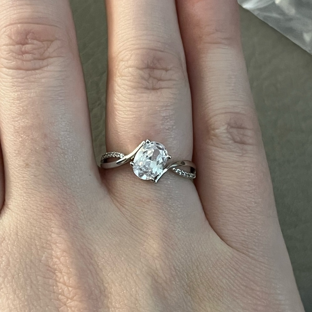 Charmed Aroma | Size 7 Ring